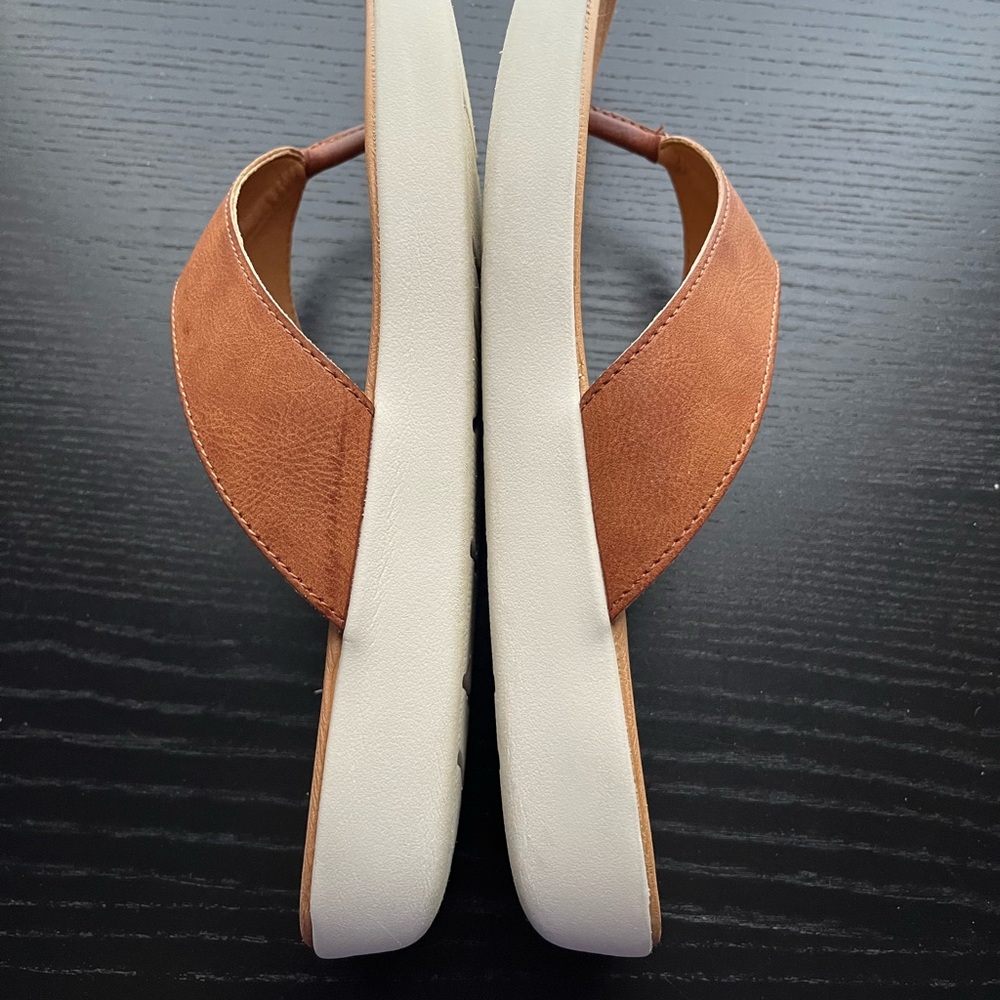 b.o.c. Women’s sandals size 11 - Picture 5 of 6